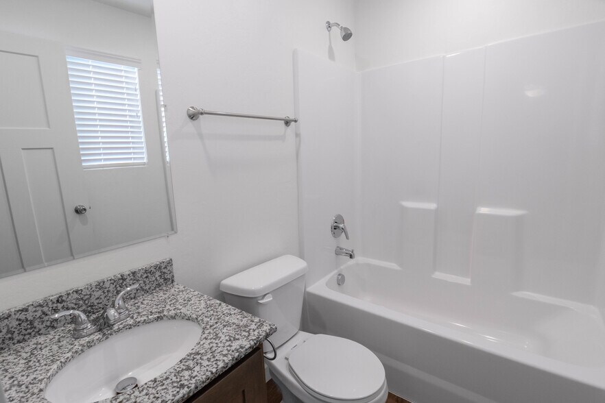 More Photos Of 14922 S Lost Miner Ln, Herriman Apartments For Sale