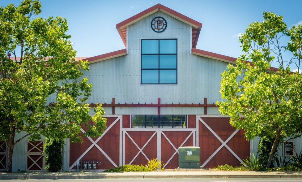 More Photos Of 80 Airport Blvd, Freedom Service For Lease