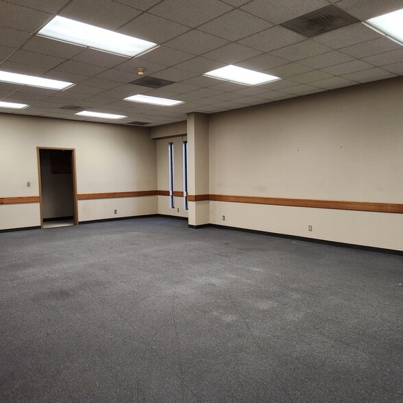 More Photos Of 3424 Valley Ave SW, Decatur Warehouse For Sale