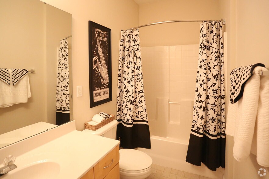 More Photos Of 1200 Greenfield Pl, O'Fallon Apartments For Sale