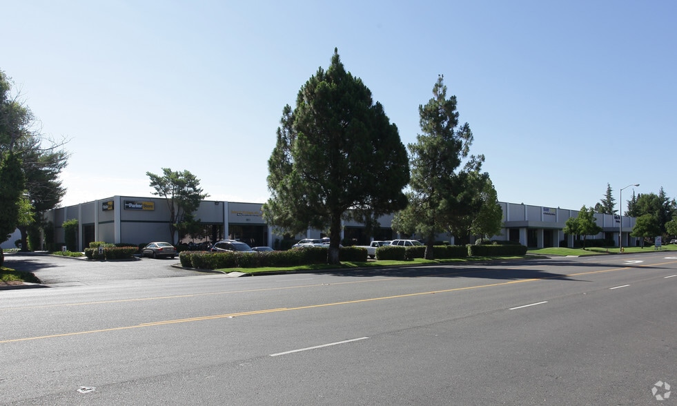 More Photos Of 1811-1901 Enterprise Blvd, West Sacramento Manufacturing For Lease