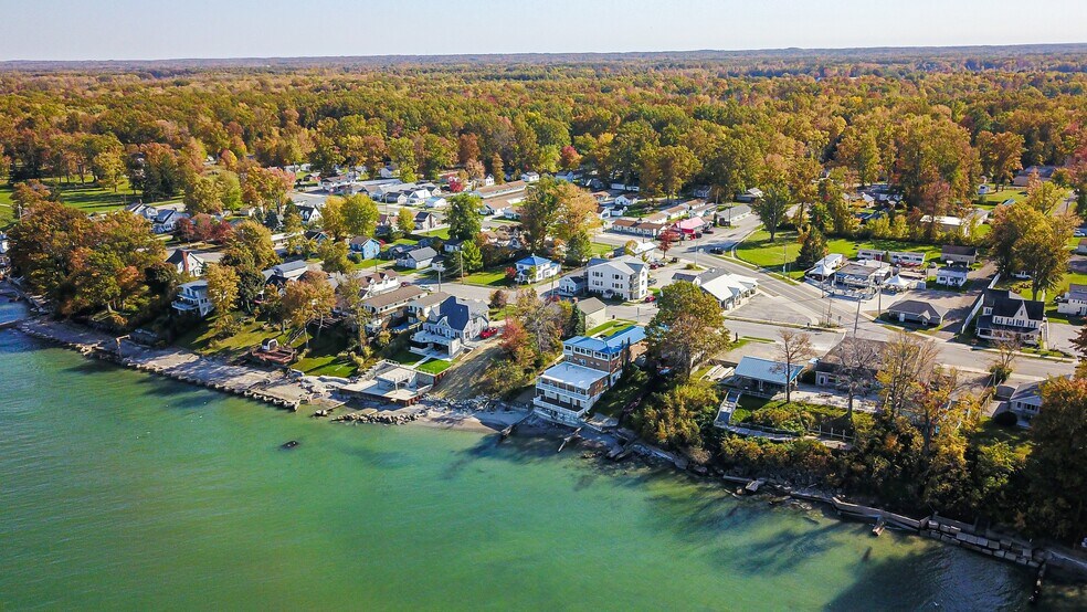 More Photos Of 5225 Old Lake Rd, Geneva Hotel For Sale