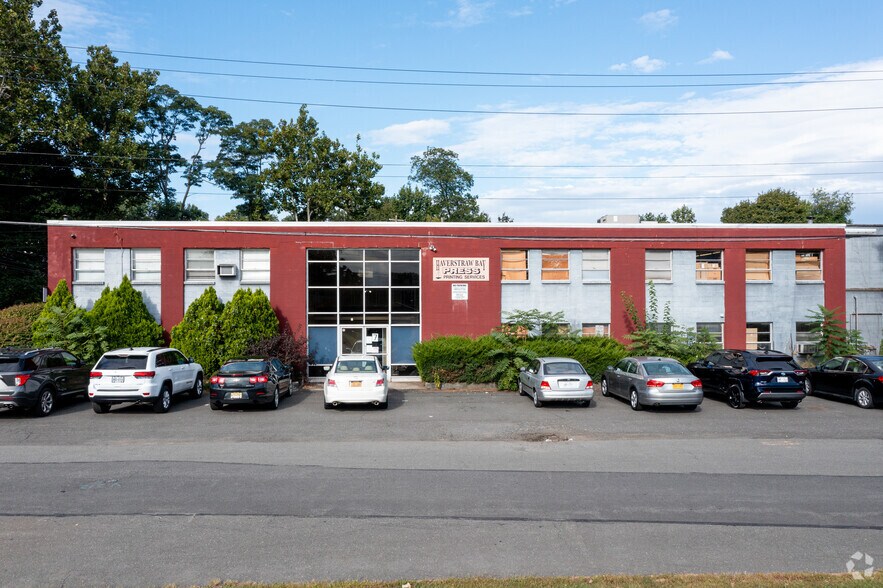 More Photos Of 6-12 Hoover Ave, Haverstraw Warehouse For Lease