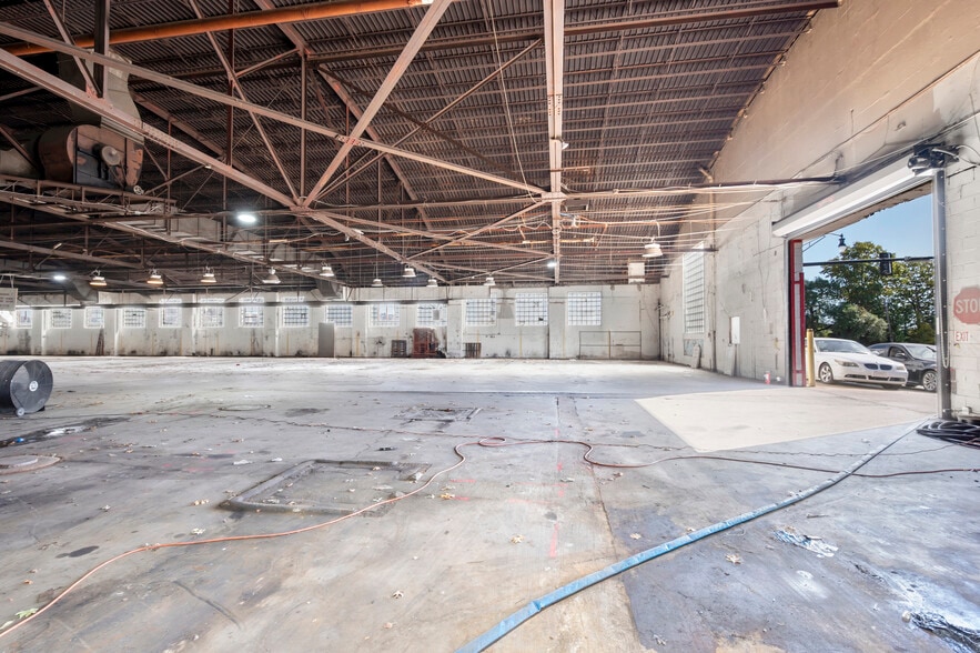 More Photos Of 1905 Brentwood Rd NE, Washington Warehouse For Lease