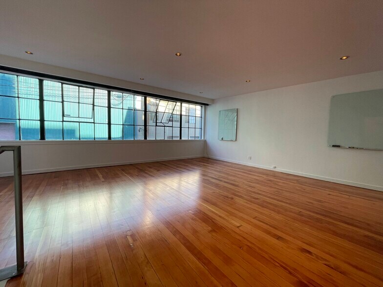 More Photos Of 340 Harriet St, San Francisco Light Manufacturing For Lease