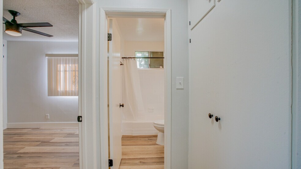 More Photos Of 8419-8425 S Western Ave, Los Angeles Apartments For Sale