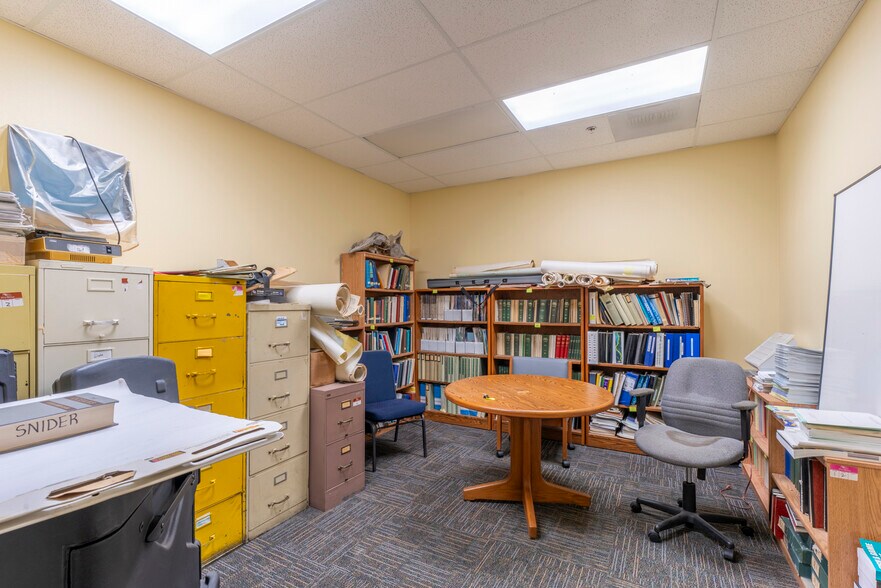 More Photos Of 32330 N Harbor Dr, Fort Bragg Office For Sale