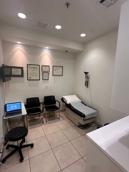 More Photos Of 8677 Wilshire Blvd, Beverly Hills Medical For Lease