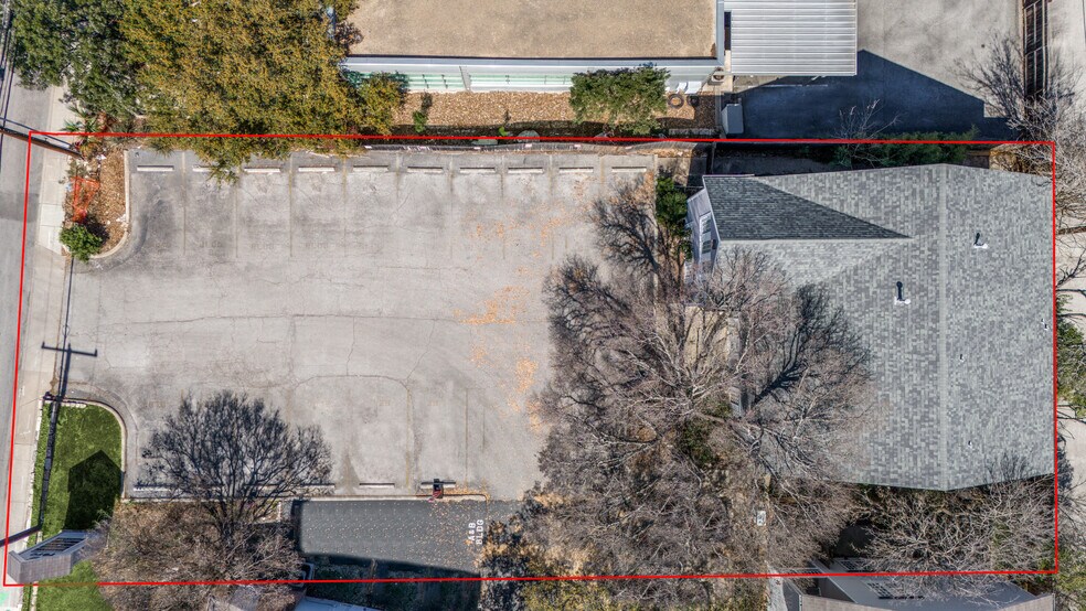 More Photos Of 7870 Broadway, San Antonio Medical For Sale