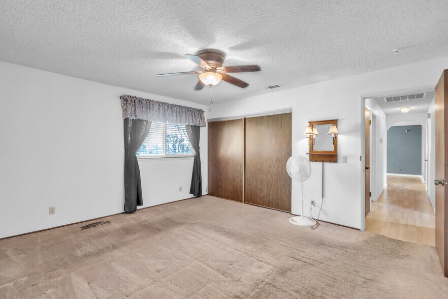 More Photos Of 7028 26th St, Rio Linda Industrial For Sale