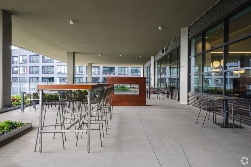 More Photos Of 1055 Howell Mill Rd, Atlanta Coworking Space