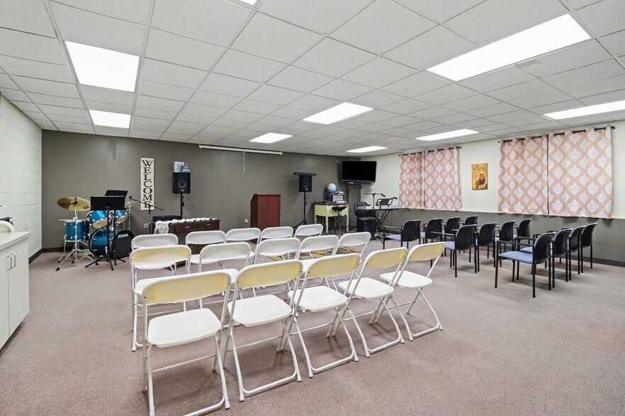 More Photos Of 3301 Green St, Shelby Industrial For Sale