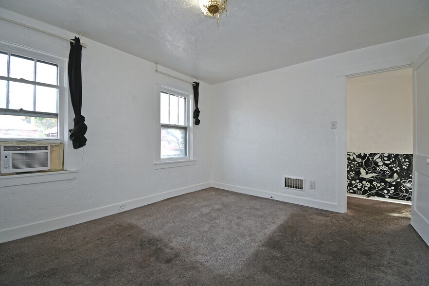 More Photos Of 1206 Brookline Blvd, Pittsburgh Medical For Sale