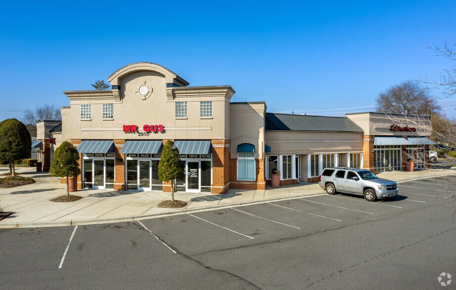 More Photos Of 2910-2918 Mount Holly Huntersville Rd, Charlotte Unknown For Lease