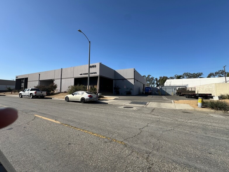 More Photos Of 10111-10113 Freeman Ave, Santa Fe Springs Distribution For Lease