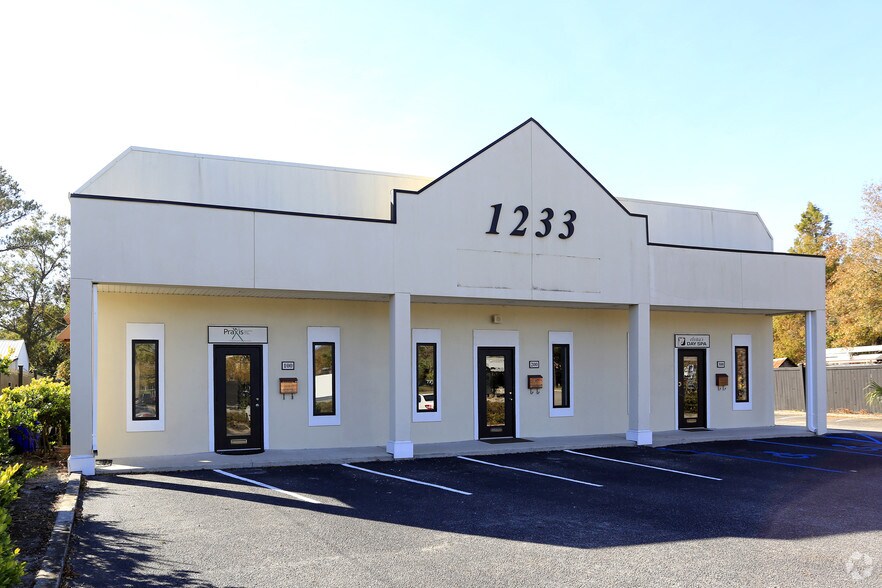 Primary Photo Of 1233 Ben Sawyer Blvd, Mount Pleasant Office For Lease