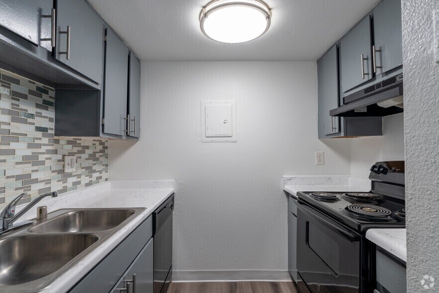 More Photos Of 9030 Betel Dr, El Paso Apartments For Sale