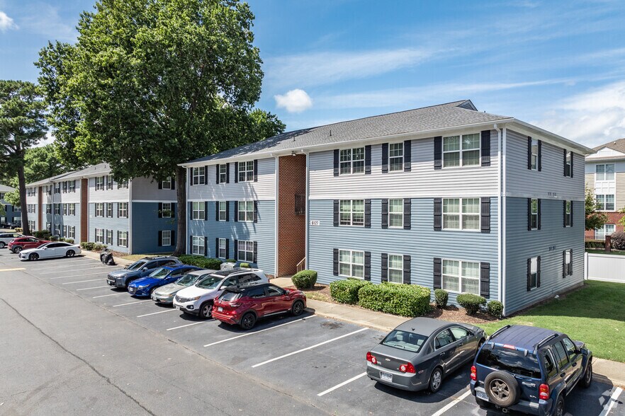 More Photos Of 6139 Edward St, Norfolk Apartments For Sale