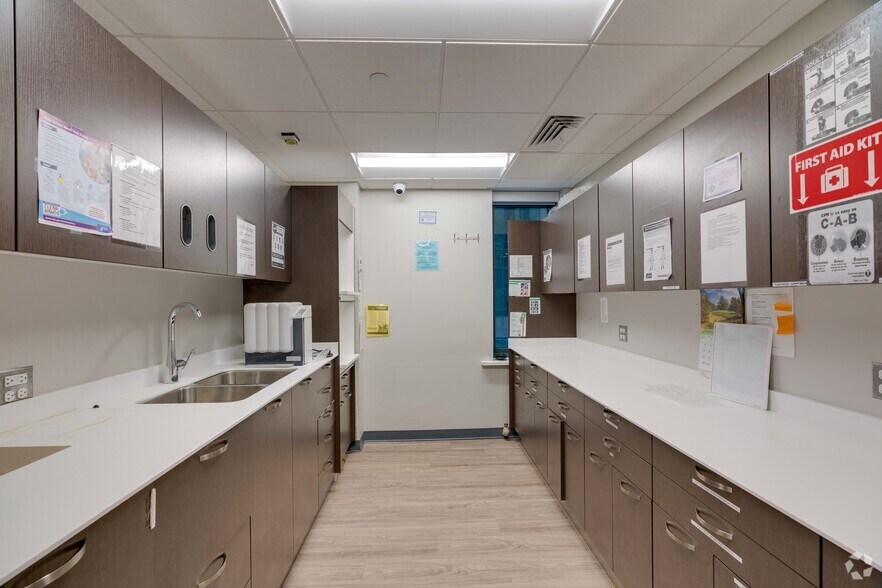 More Photos Of 105 W Madison St, Chicago Office Residential For Lease