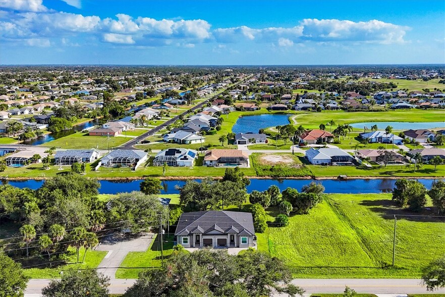 More Photos Of 338 Boundary Blvd, Rotonda West Apartments For Sale