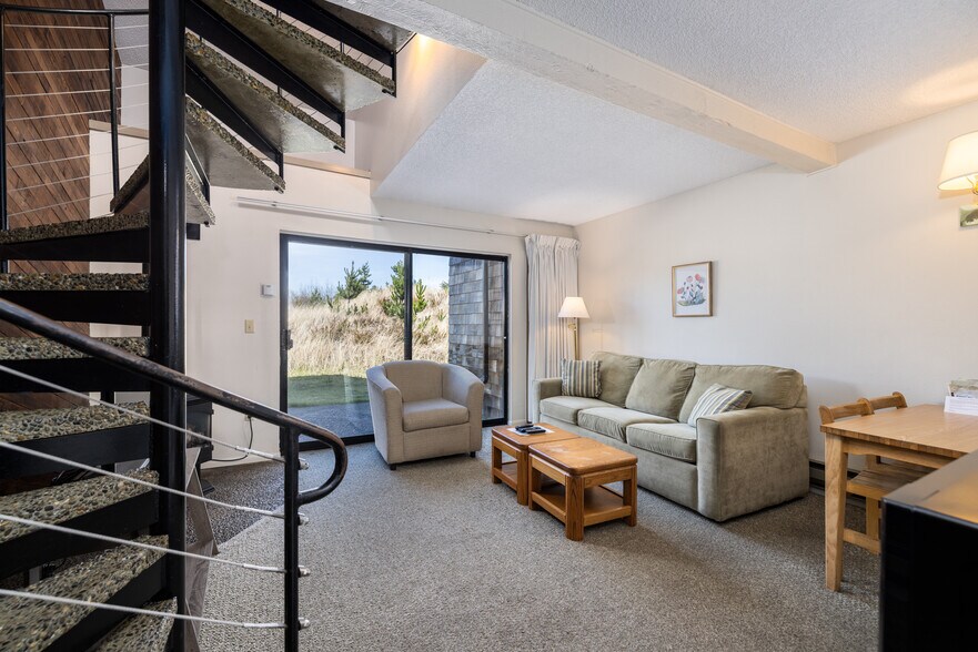 More Photos Of 11 Chabot Rd, Copalis Beach Hotel For Sale