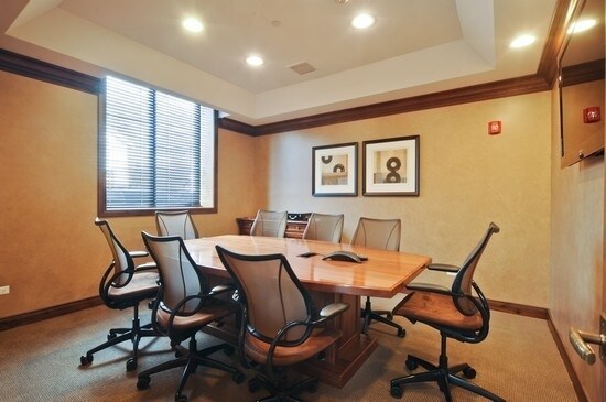 More Photos Of 2132 Green Bay Rd, Highland Park Office For Lease