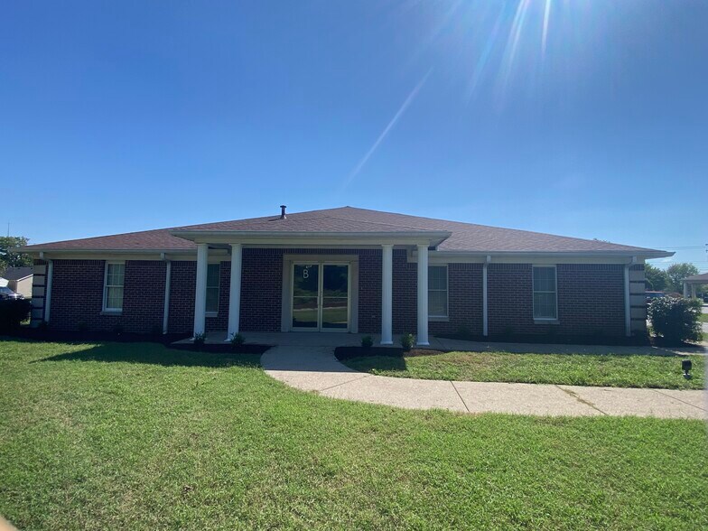 Primary Photo Of 125 Big Sink Rd, Versailles Medical For Lease