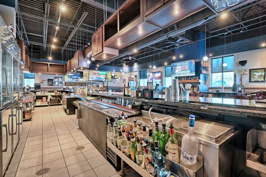 More Photos Of 589 Salem Rd, Etters Restaurant For Sale