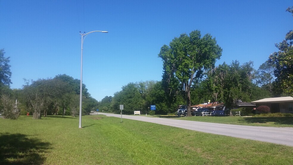 More Photos Of 407 E Ash St, Perry Medical For Sale