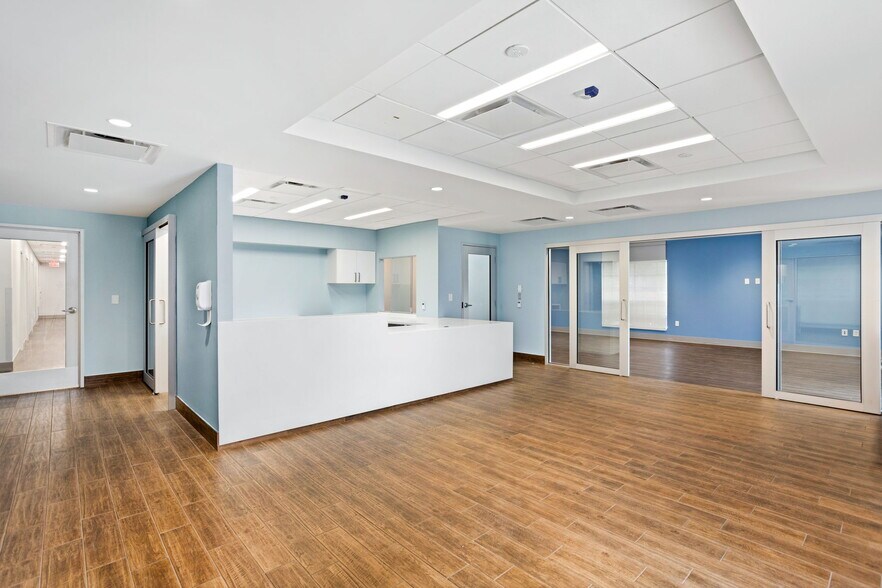 More Photos Of 4359 Greco Dr, San Antonio Medical For Lease