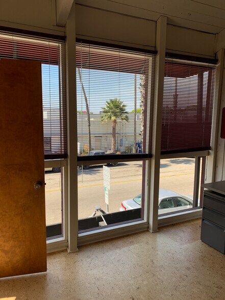 More Photos Of 310 Vista Del Mar, Redondo Beach Loft Creative Space For Lease