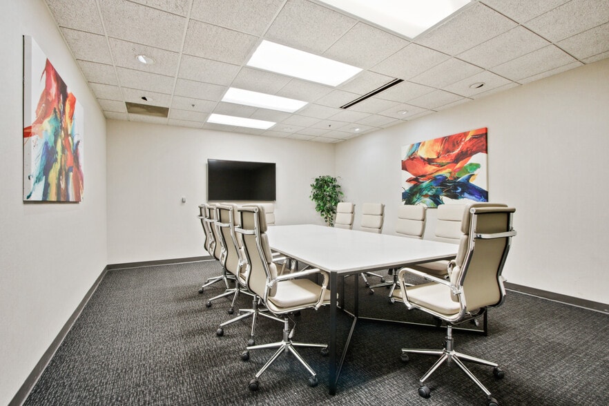 More Photos Of 100 N Barranca St, West Covina Office For Lease