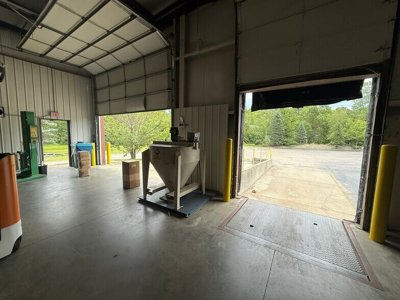 More Photos Of 12463 Cleveland St, Nunica Industrial For Sale