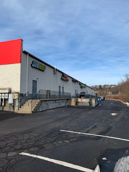 More Photos Of 550-560 Butler St, Etna General Retail For Lease