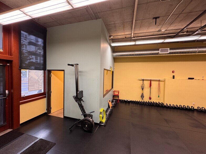 More Photos Of 1435 N Killingsworth St, Portland Apartments For Sale