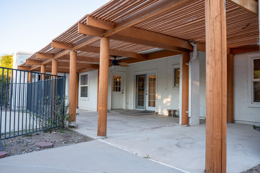 More Photos Of 14030 N El Pueblo Blvd, Fountain Hills Assisted Living For Sale