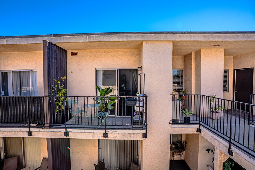 More Photos Of 3013 C St, San Diego Apartments For Sale