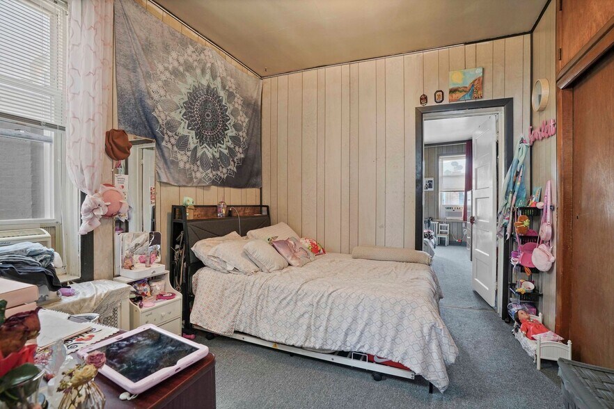 More Photos Of 6703 Myrtle Ave, Glendale Apartments For Sale