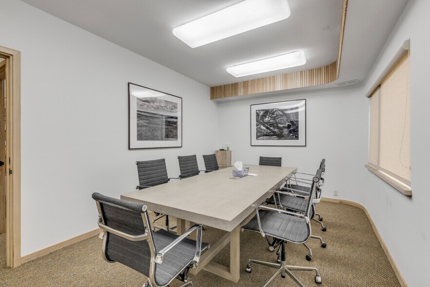 More Photos Of 100-104 Riverside Dr, New Smyrna Beach Office For Sale