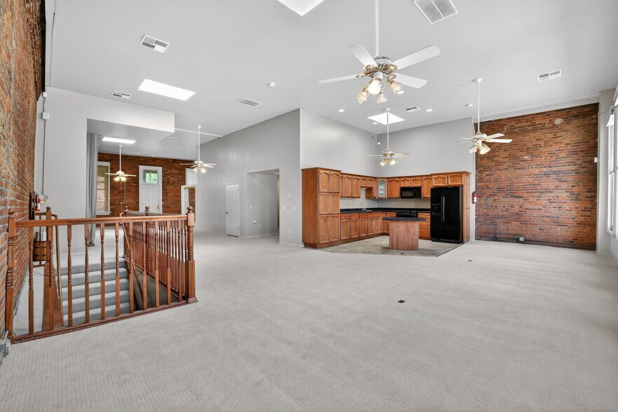 More Photos Of 120-124 J St, Sacramento Storefront Retail Residential For Sale