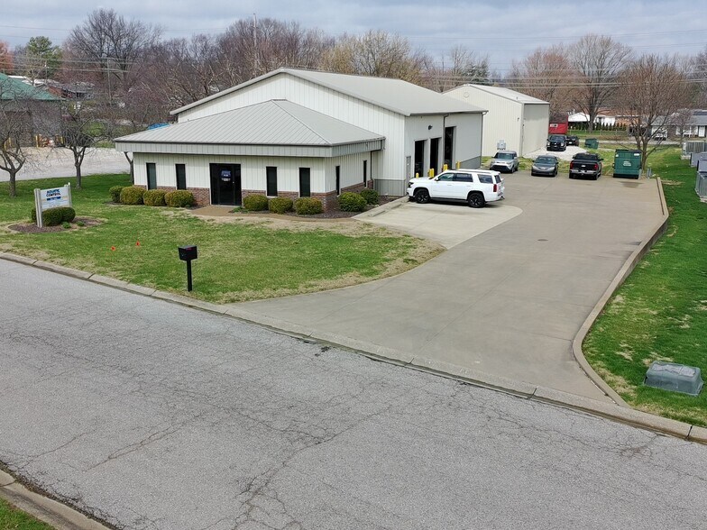 Primary Photo Of 2447 Locust Creek Dr, Evansville Warehouse For Sale