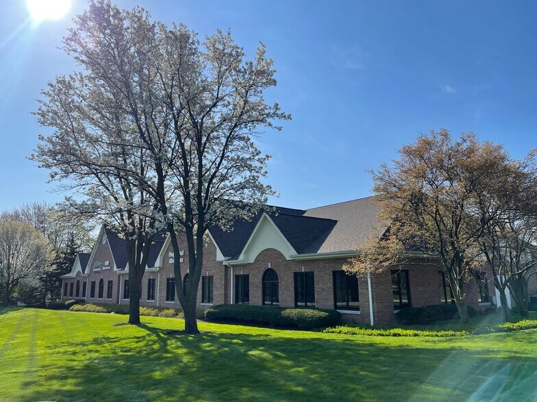 More Photos Of 6475 Washington St, Gurnee Medical For Sale