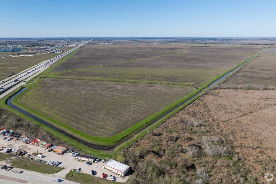 More Photos Of Interstate 10, Beaumont Land For Sale