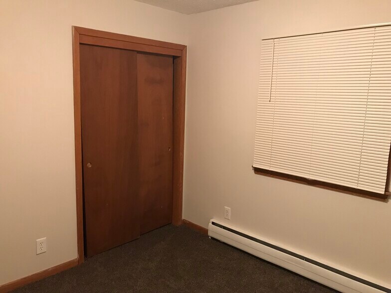 More Photos Of 2824 31st Ave S, Minneapolis Apartments For Sale