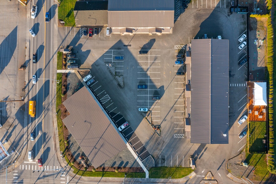 More Photos Of 6900 Hannegan Rd, Lynden Storefront For Lease