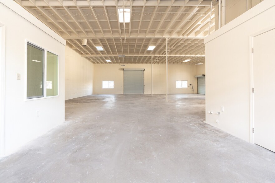More Photos Of 4430 Vandever Ave, San Diego Warehouse For Lease