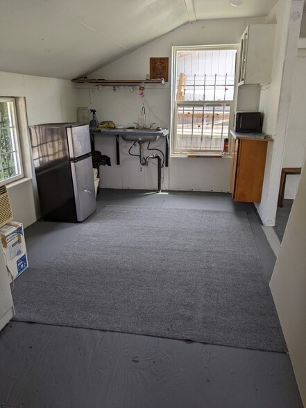 More Photos Of 10301 31st St E, Edgewood Contractor Storage Yard For Lease