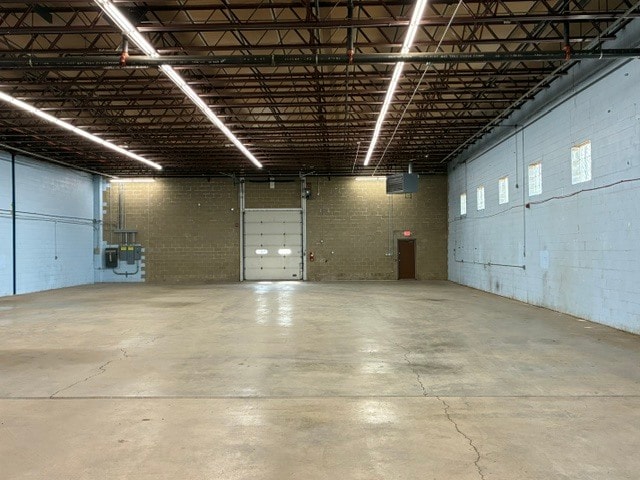 More Photos Of 2455 Wisconsin Ave, Downers Grove Manufacturing For Lease