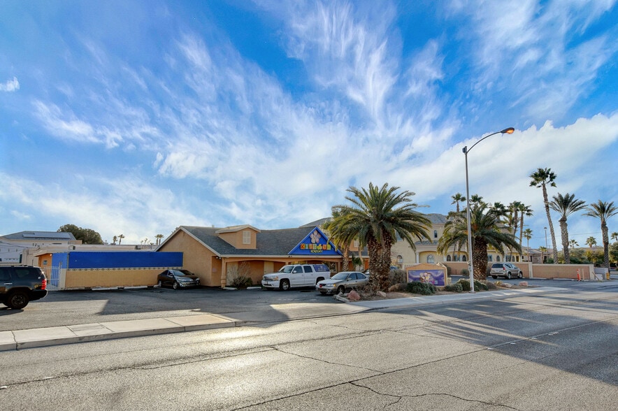 Primary Photo Of 2760 S Jones Blvd, Las Vegas Daycare Center For Sale