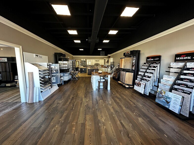 More Photos Of 2276 Moody Rd, Warner Robins Storefront For Lease